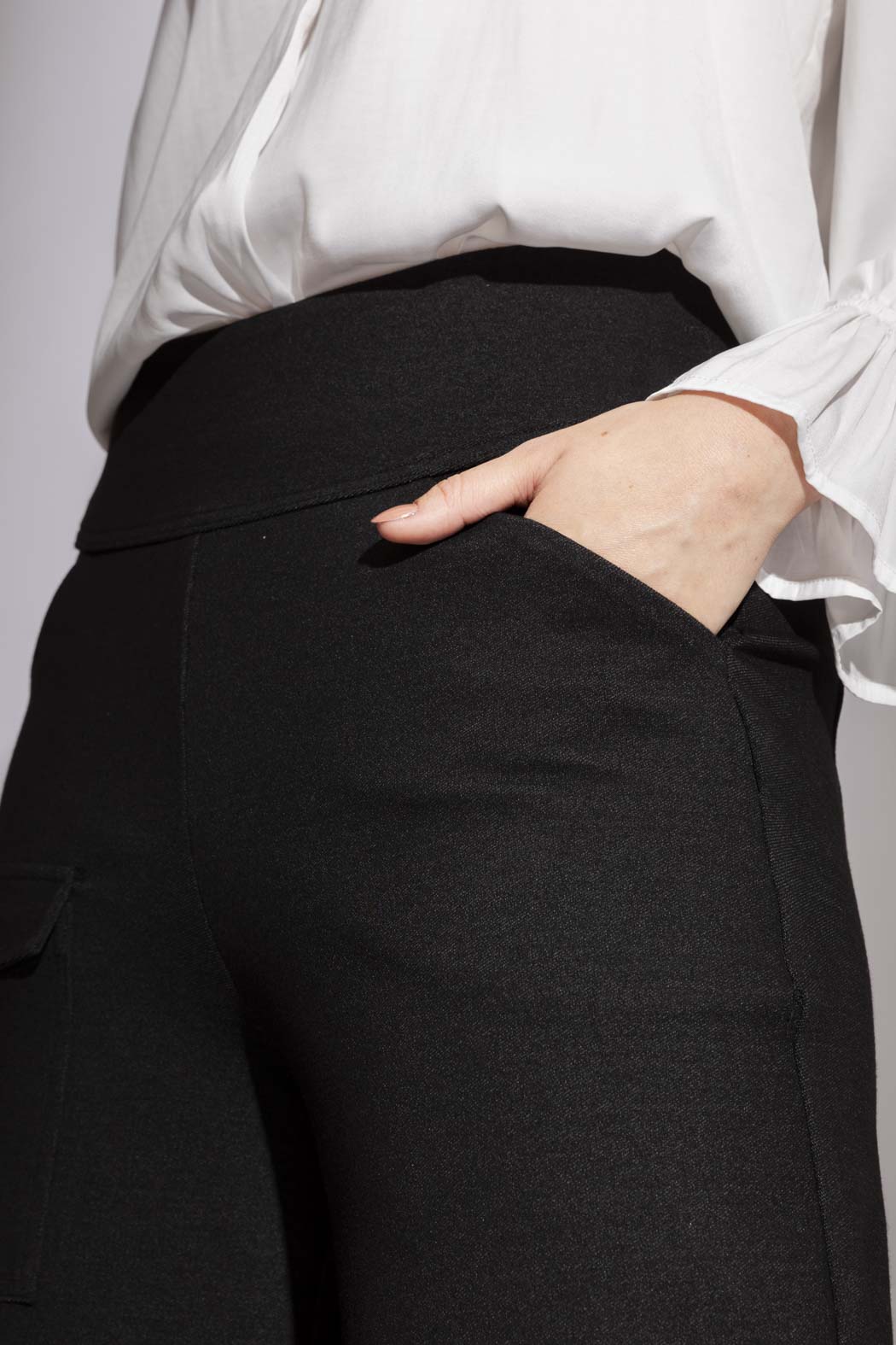 Black Jet Cargo Pant