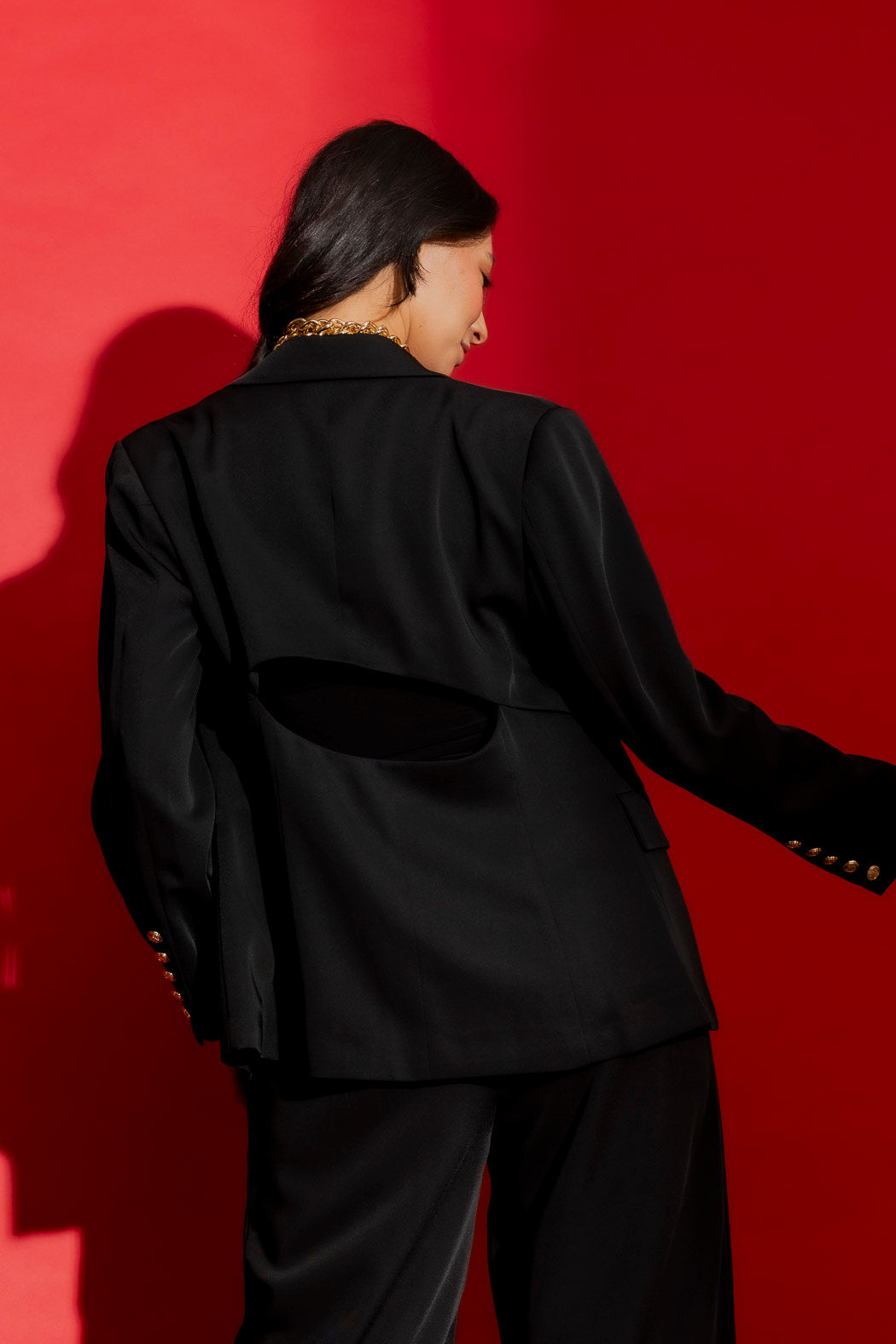 Black Keyhole Sisca Blazer