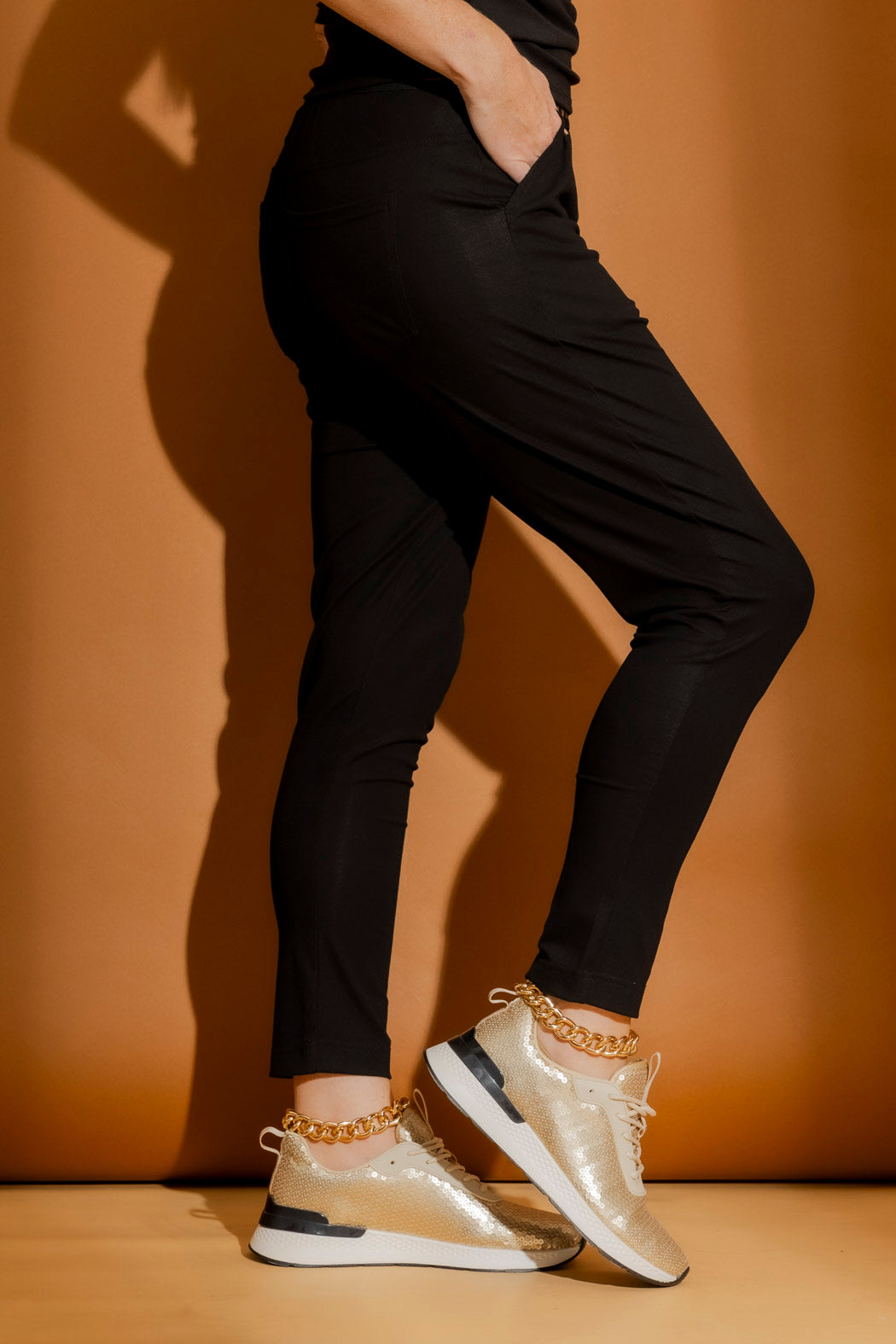 Black Tencel Pull On Pant