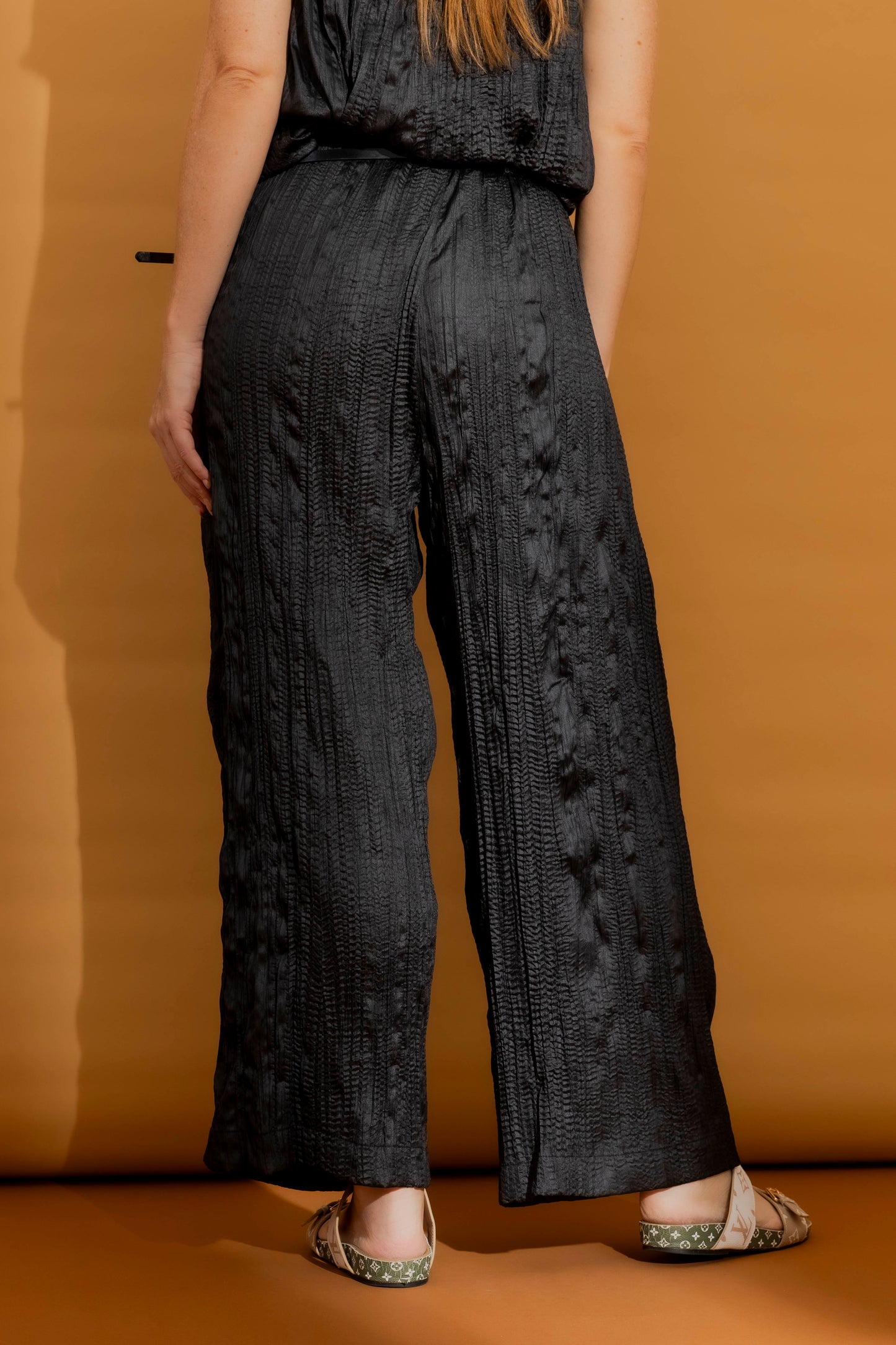 Black Crinkle Pull-On Pant