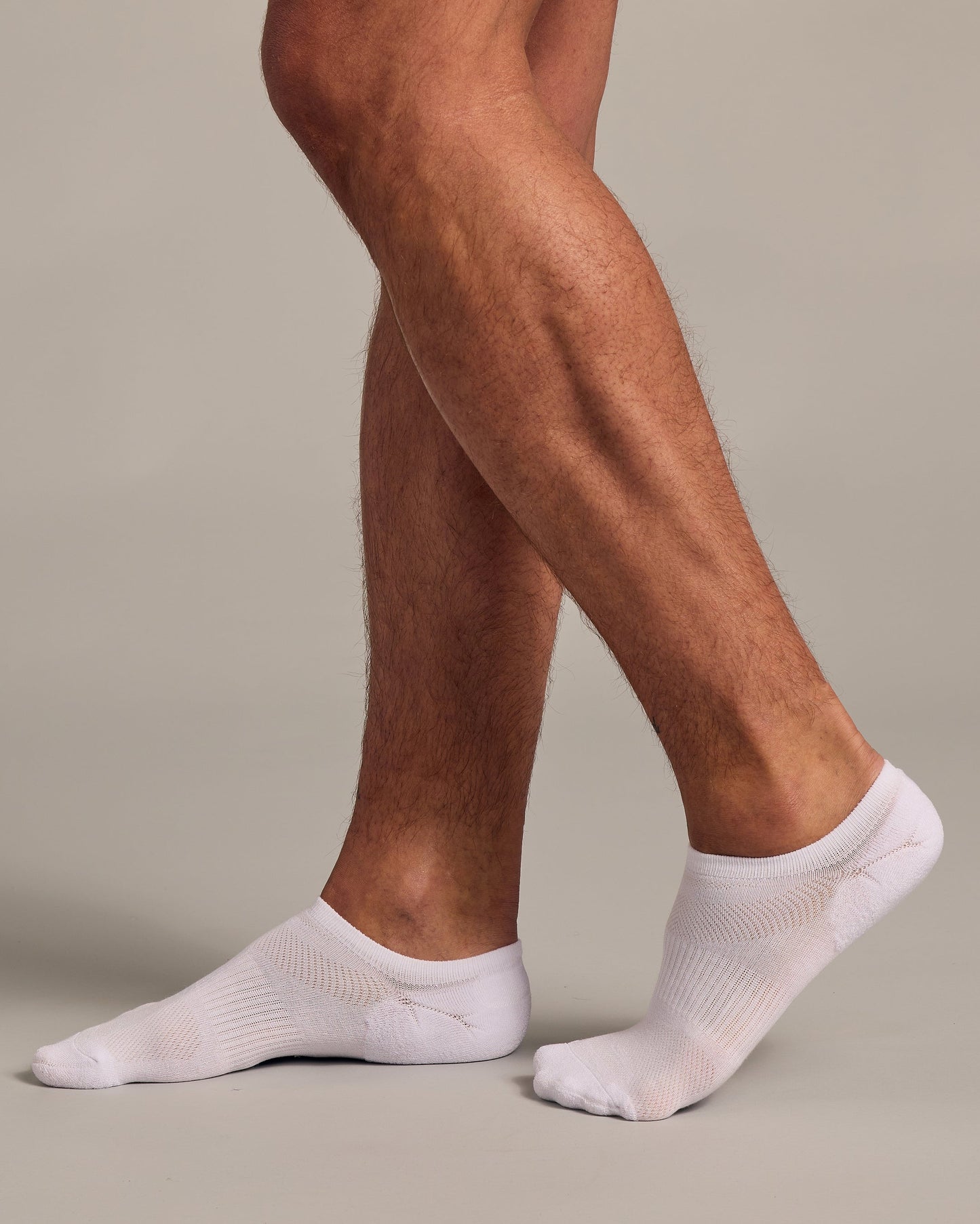 White No Show Socks 3-Pack