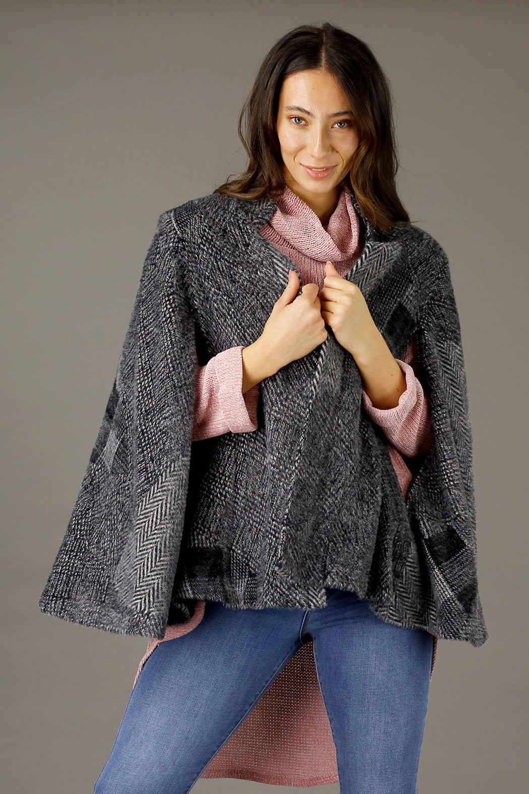 Charcoal Elizabeth Fur Cape