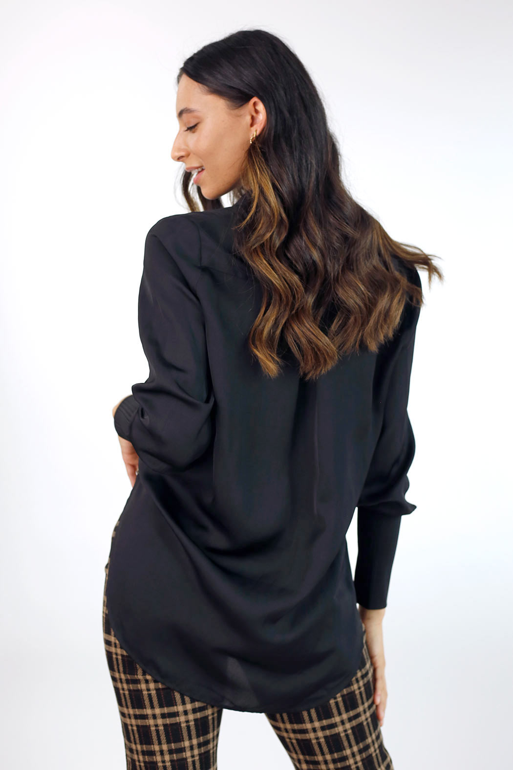 Black Classic Seta Andie Shirt - SALE