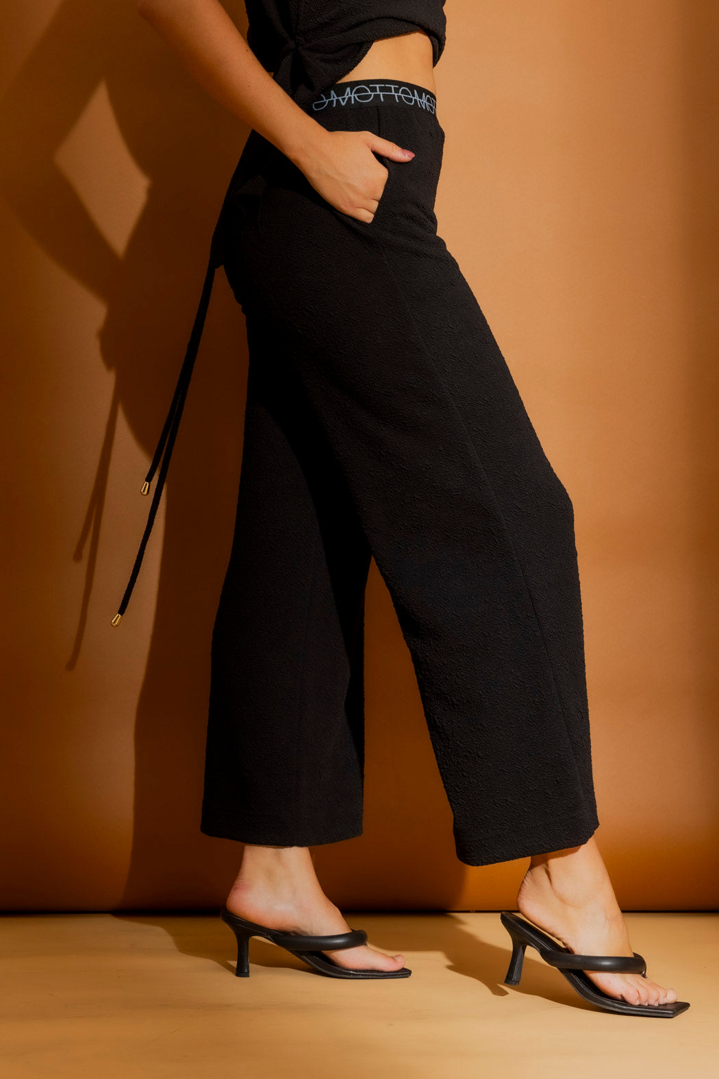 Black Bubble Lounge Pant