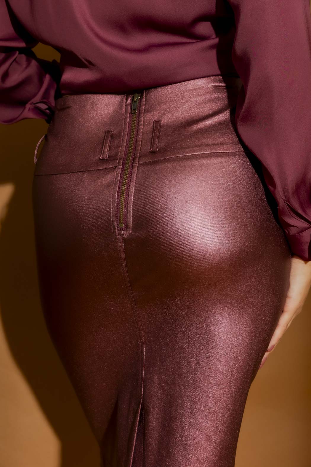 Burgundy Metalic Zip Skirt