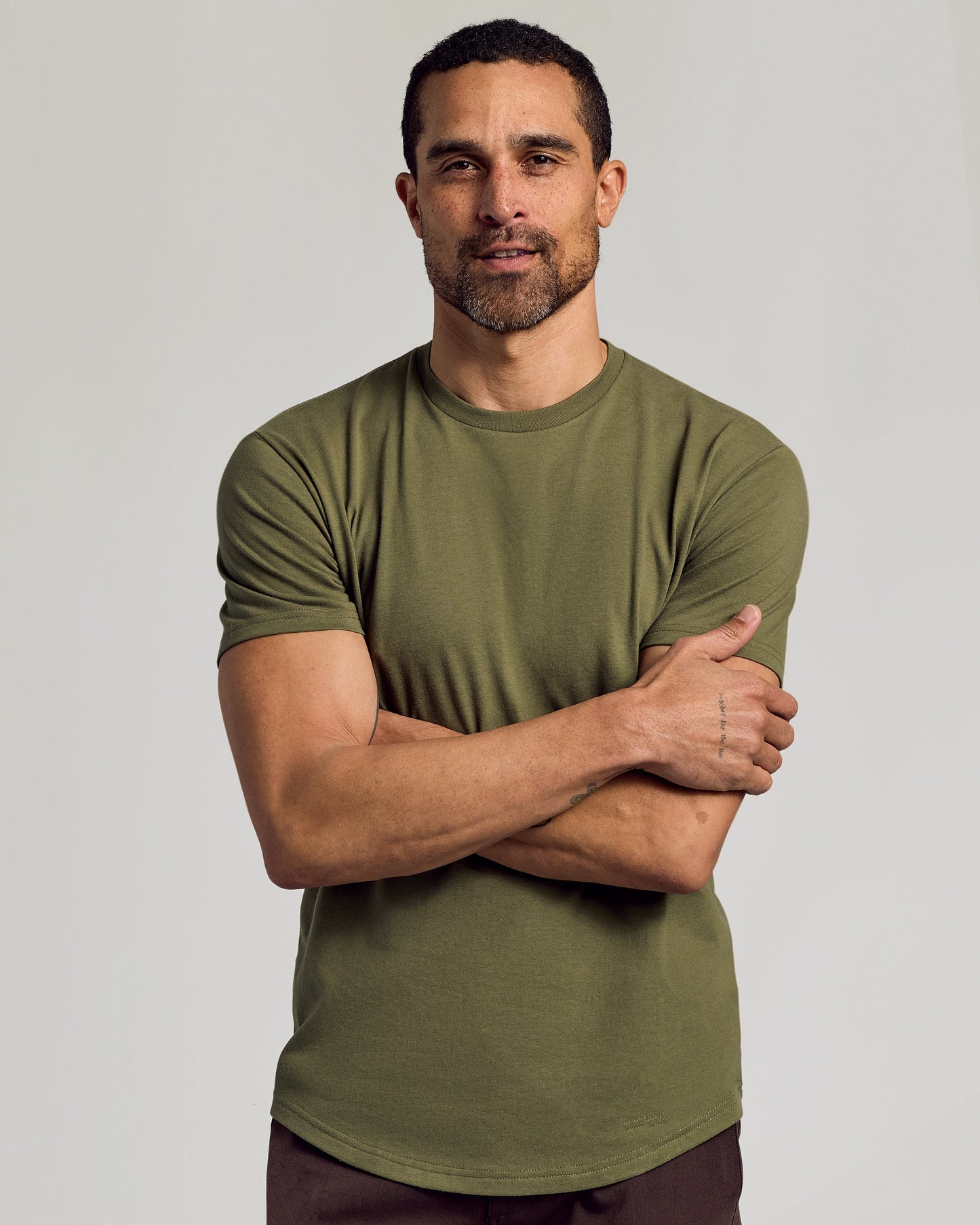 Classic Curved Hem Crew Neck 6-Pack