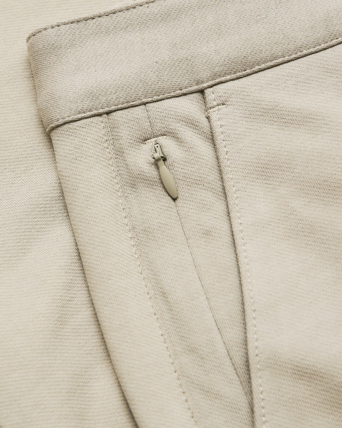 9" Sandstone Chino Shorts 2.0