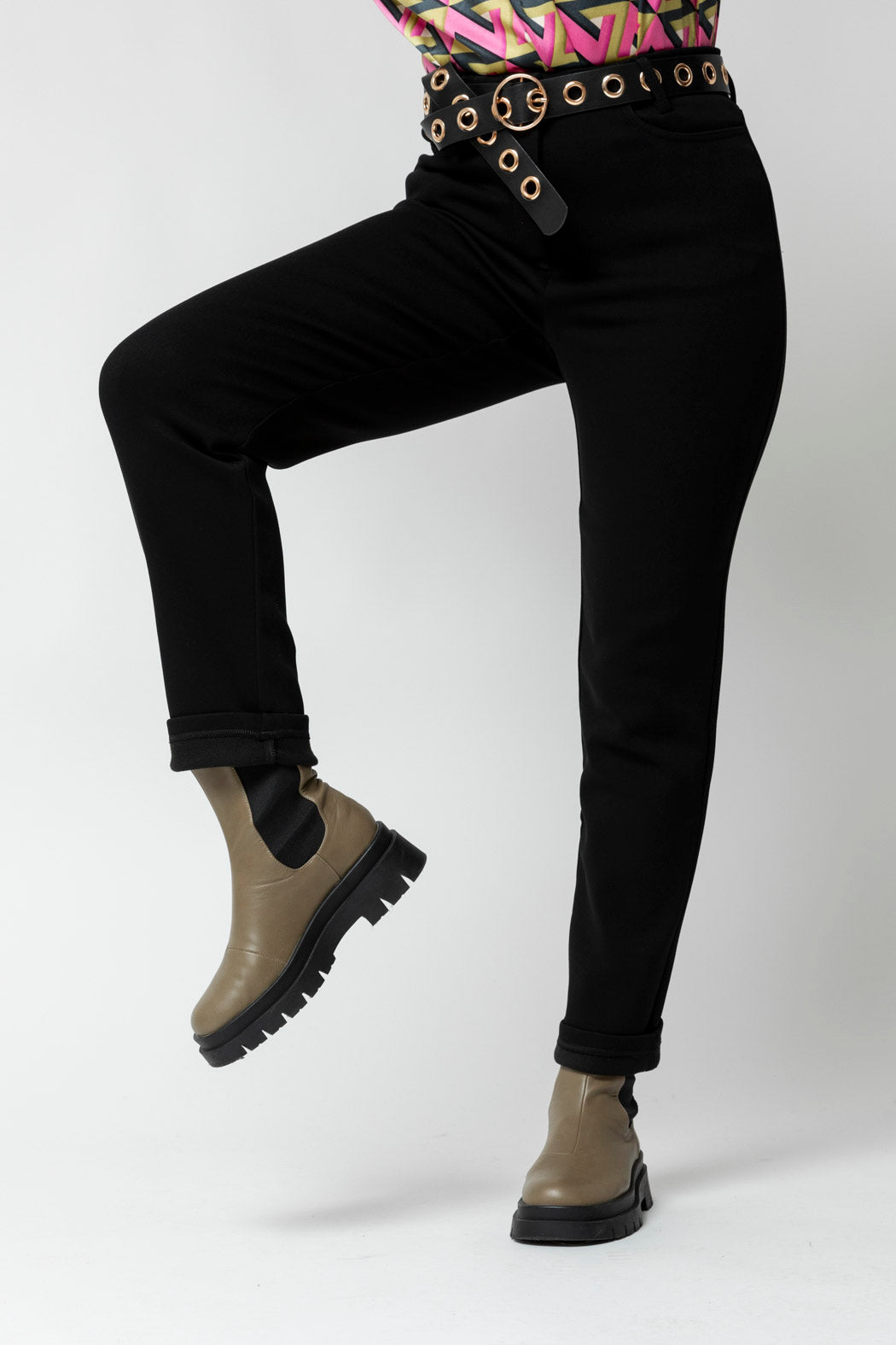 Black Sculpt Easy Fit Pant