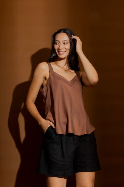 Black Luxury Linen Short