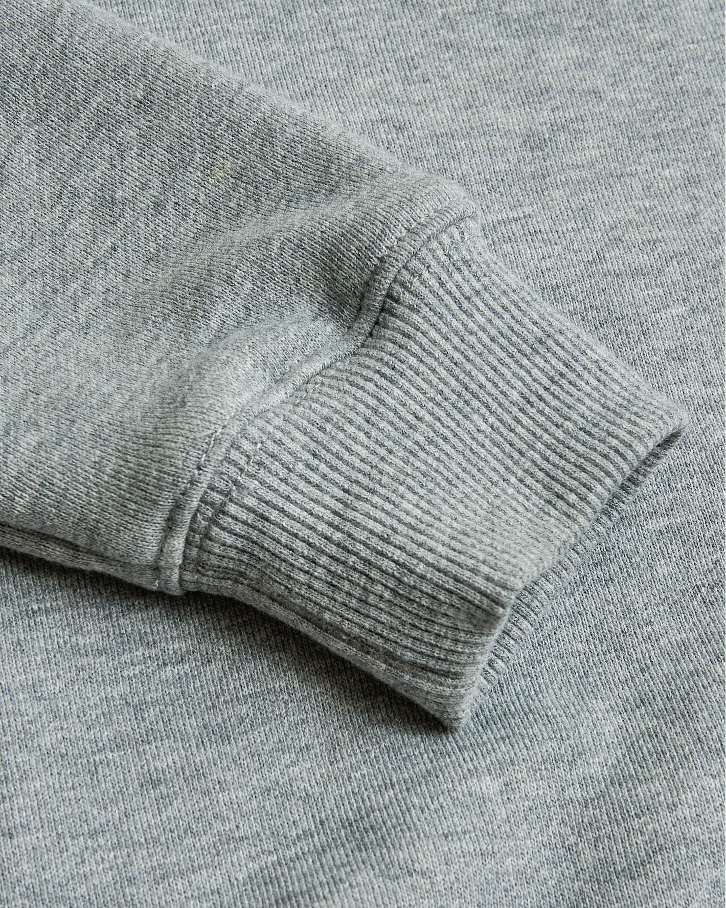 Boys' Medium Heather Gray Fleece Crew Neck