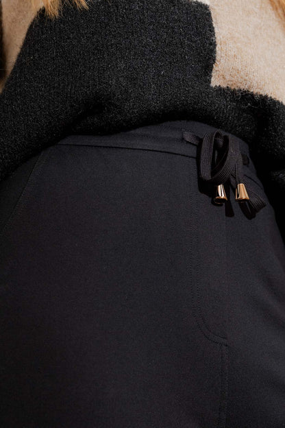 Black Ponte Pull-On Pant