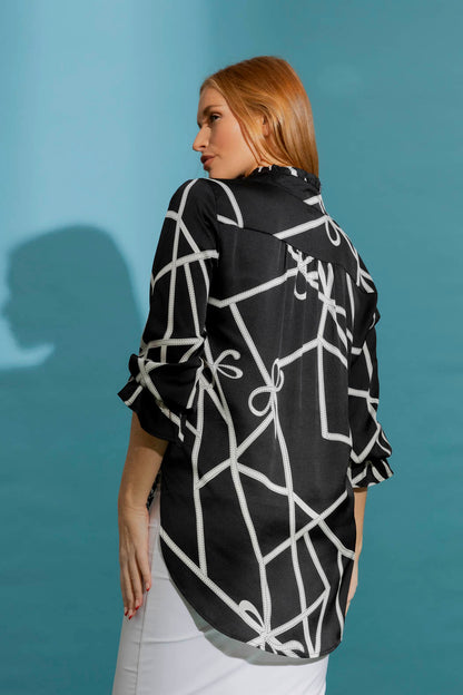Black/White Ruffle Blogger Shirt