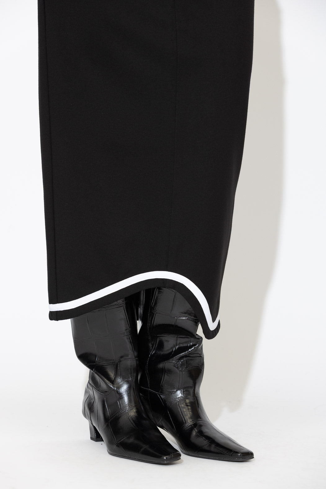 Black Ponte Coco Skirt