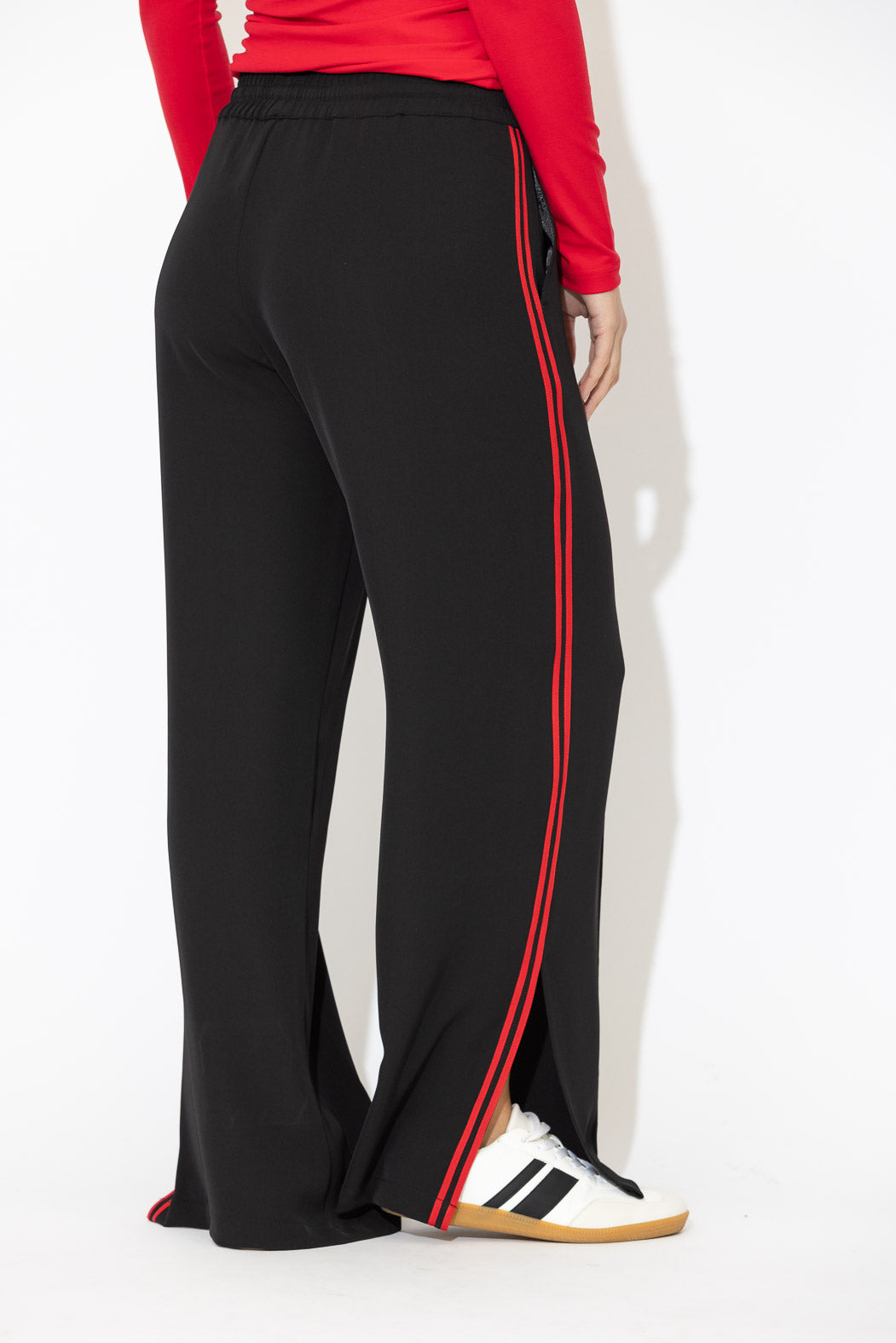 Black Euro Pintuck Sport Pant
