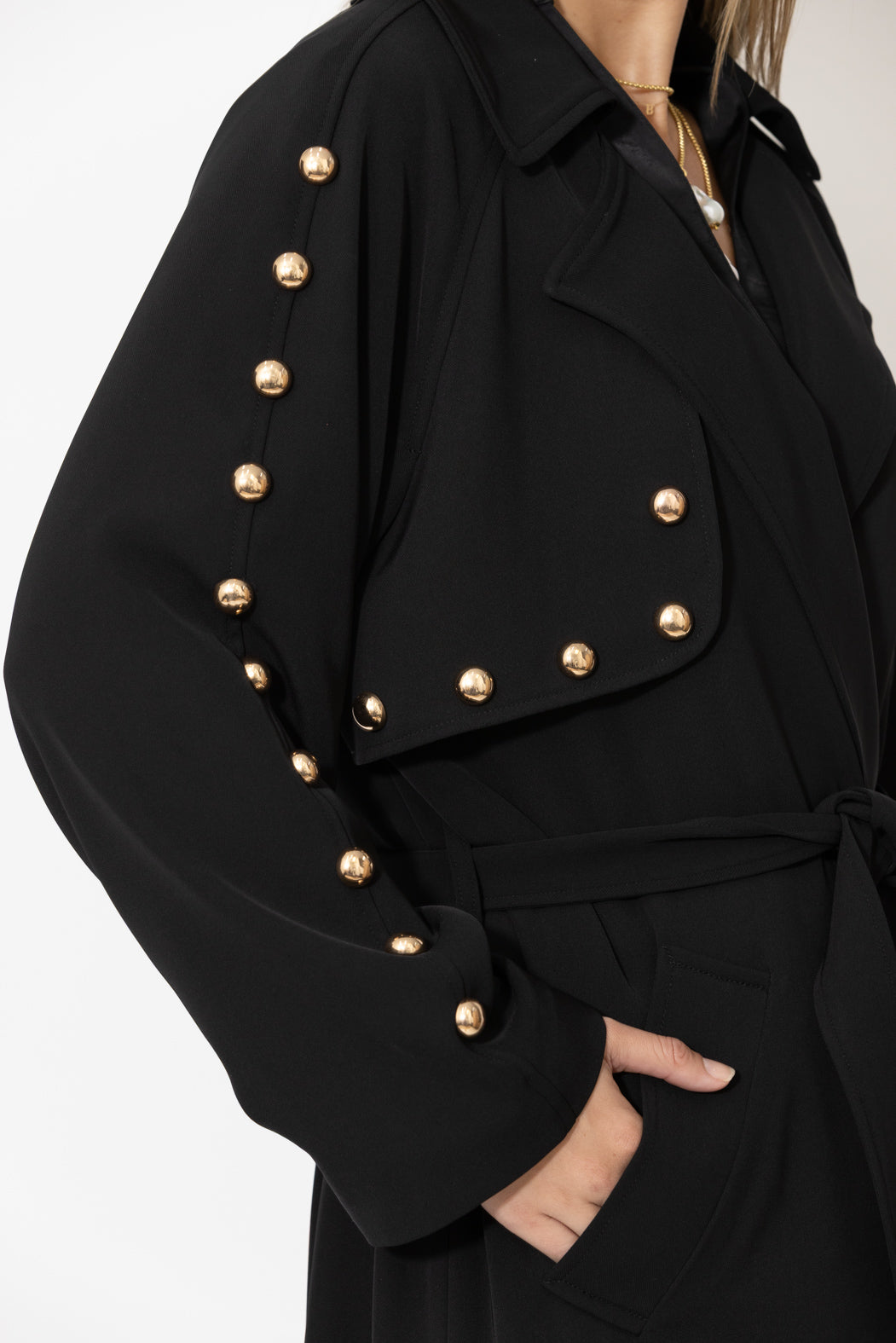 Black Lustra Dome Trench