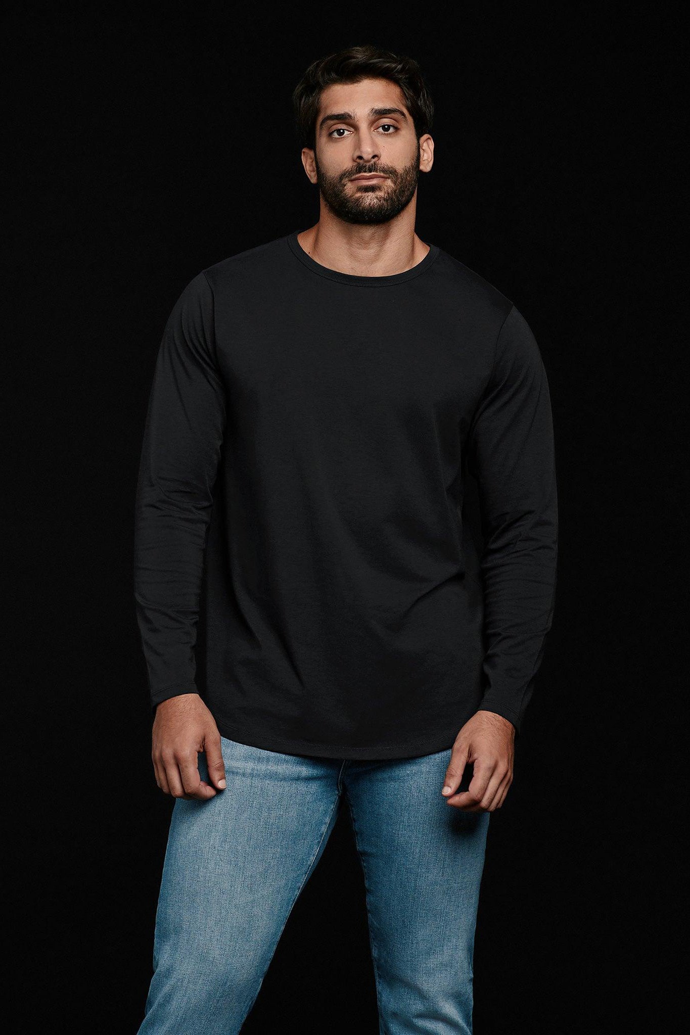 Long Sleeve Curved Hem T-Shirt | Black