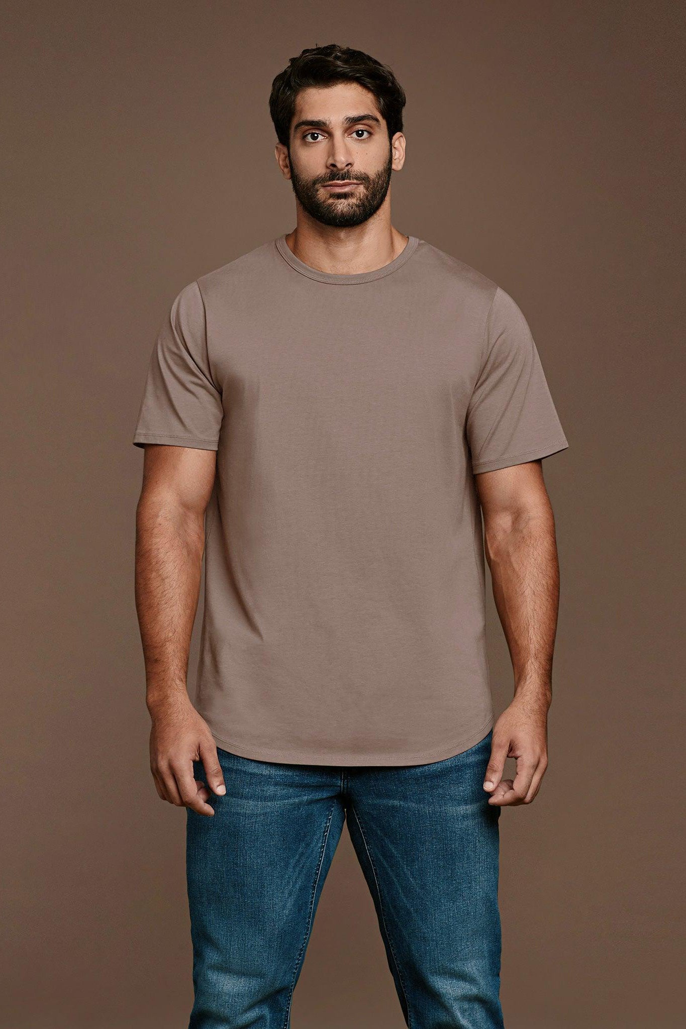 Short Sleeve Curved Hem T-Shirt