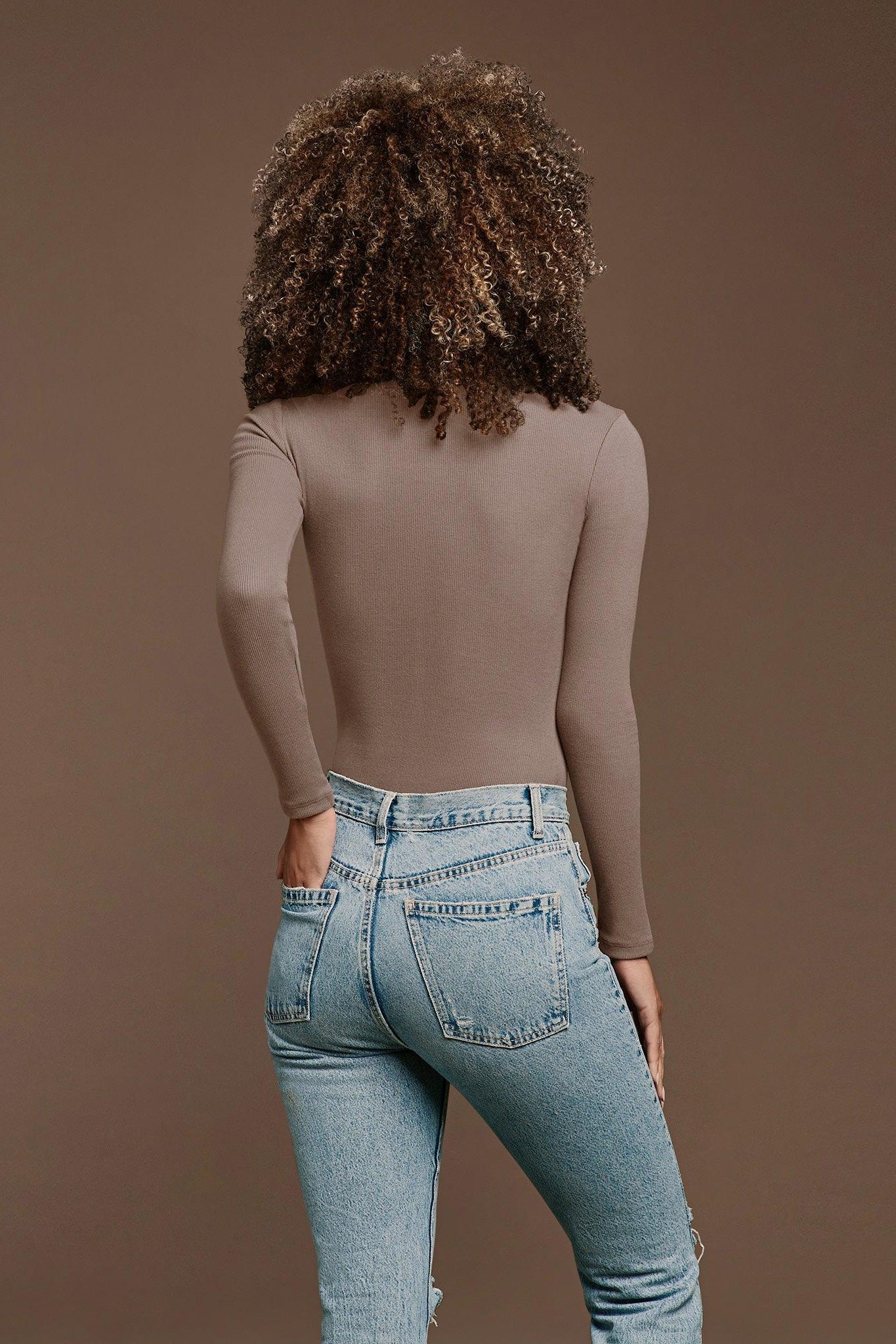 Long Sleeve Ribbed Crewneck Bodysuit | Mocha