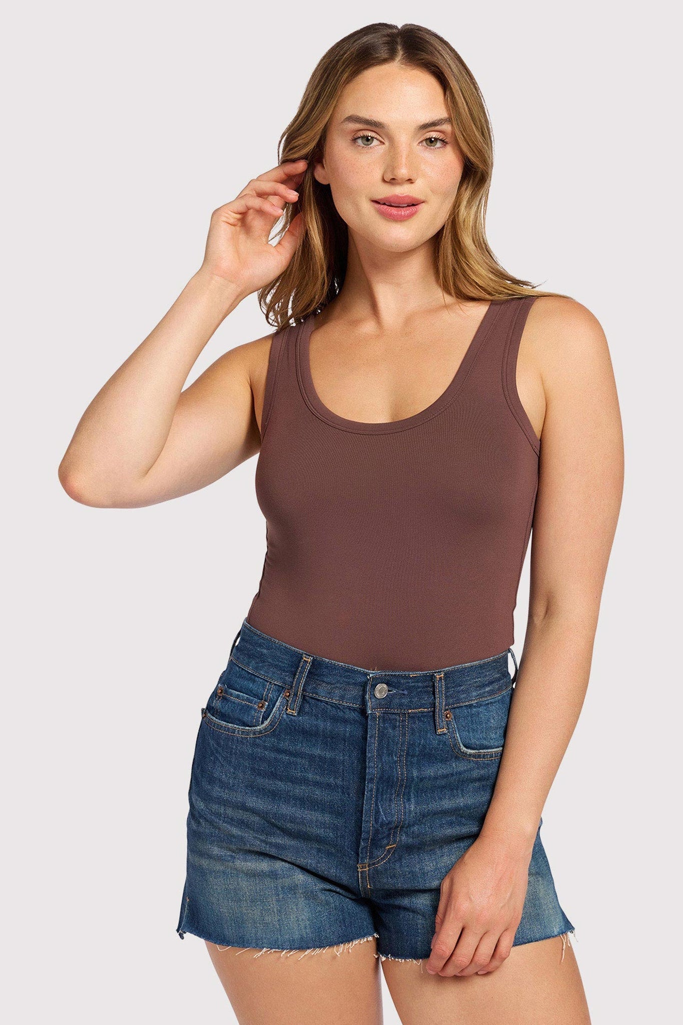 Seamless Scoop Tank Bodysuit | Coffee