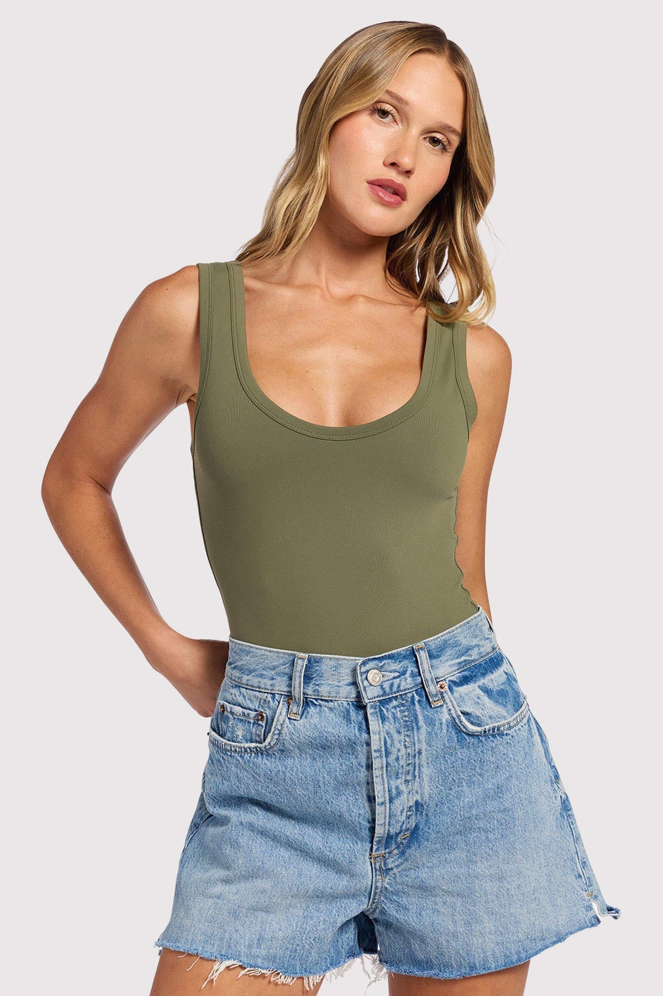 Seamless Scoop Tank Bodysuit | Olive