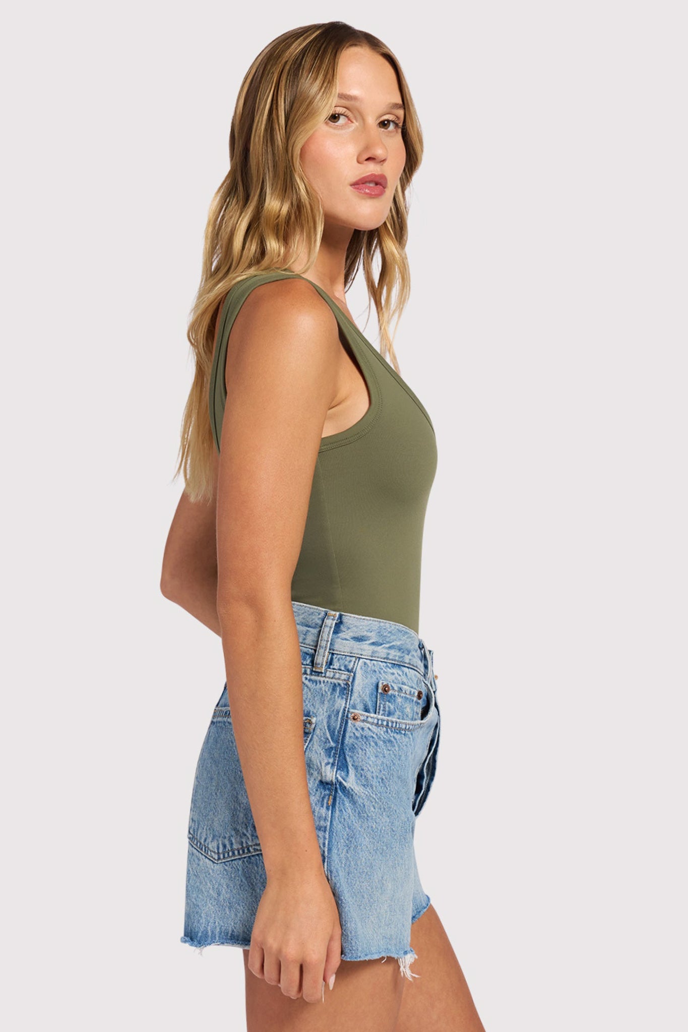 Seamless Scoop Tank Bodysuit | Olive