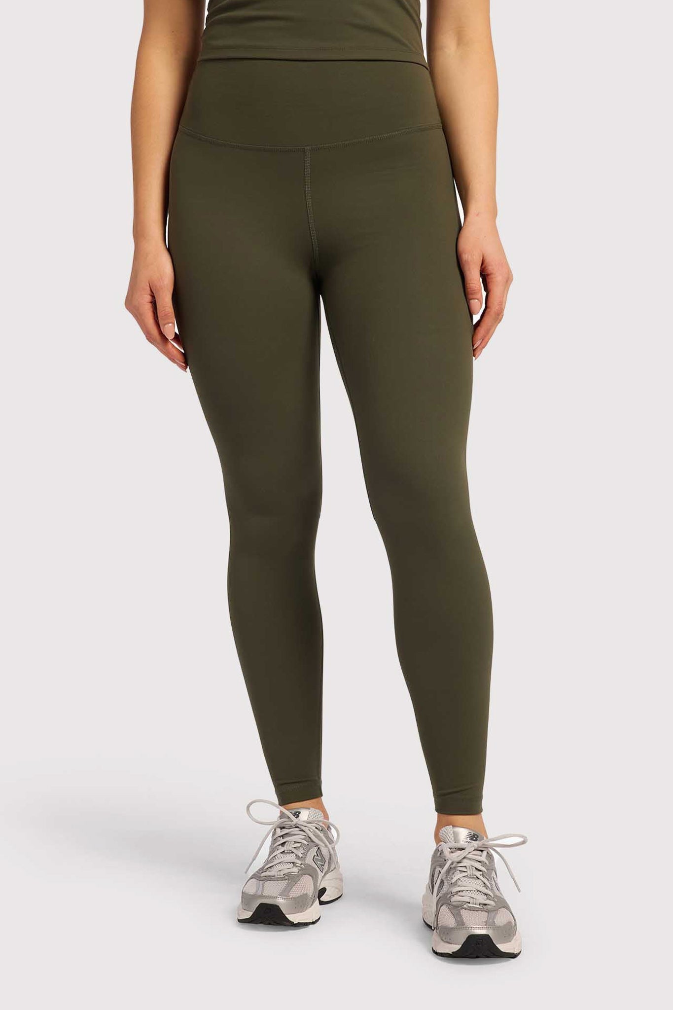 High-Waist Elevate Legging | Darkest Olive