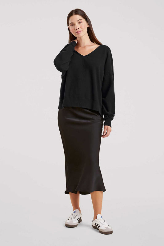 Luxe Knit V-Neck Sweater | Black