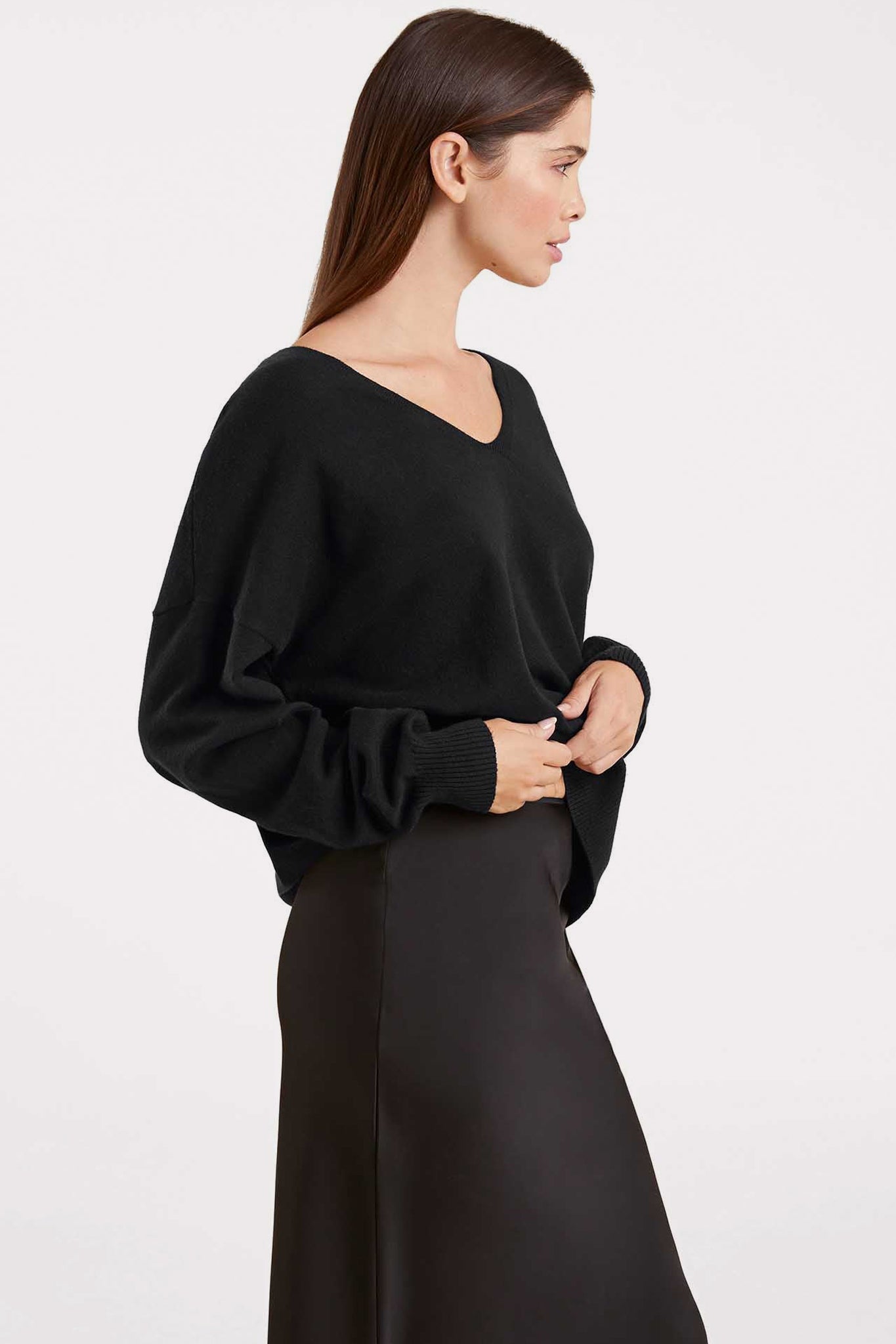 Luxe Knit V-Neck Sweater | Black