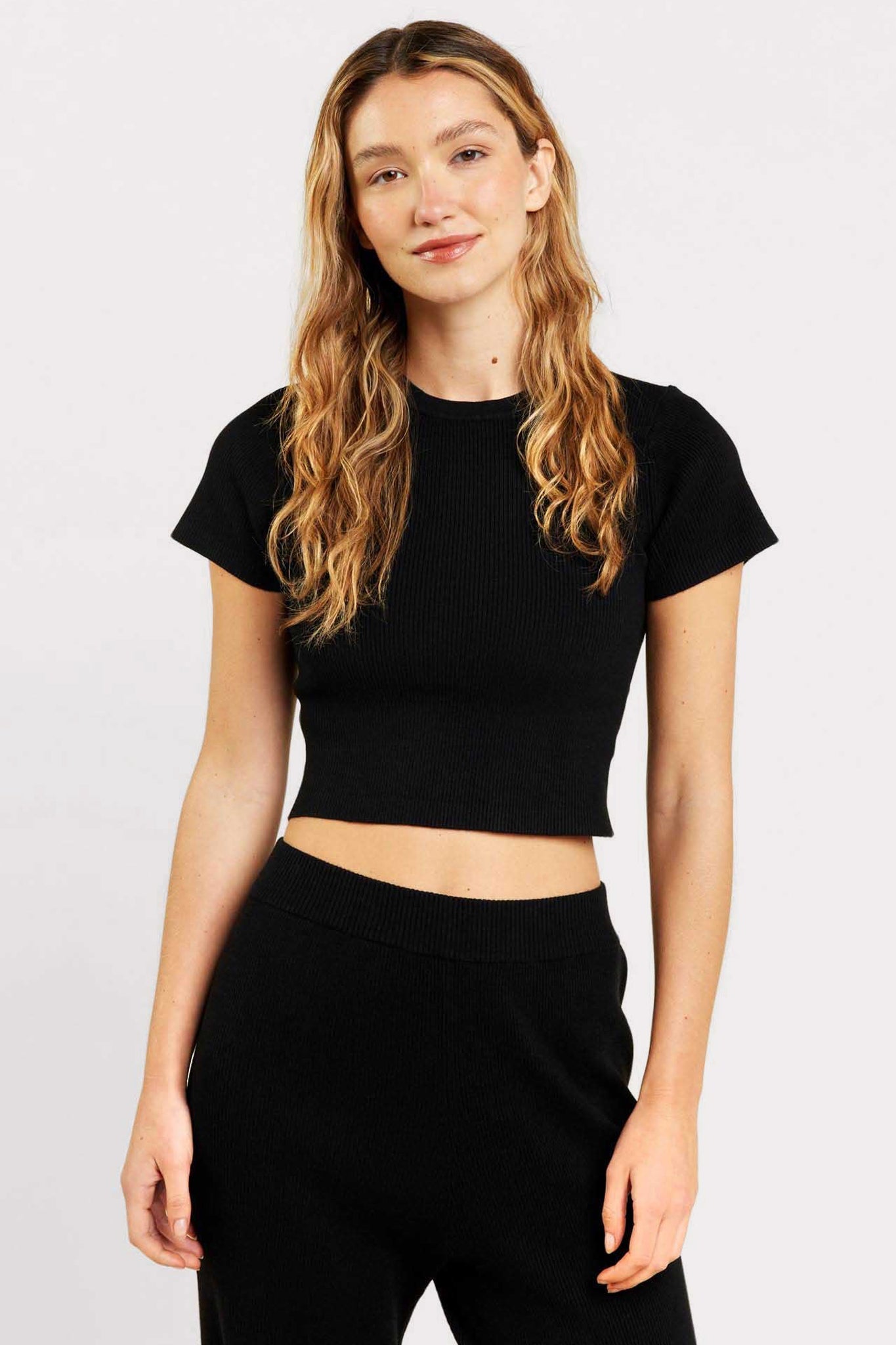 Ribbed Sweater Baby Tee | Black