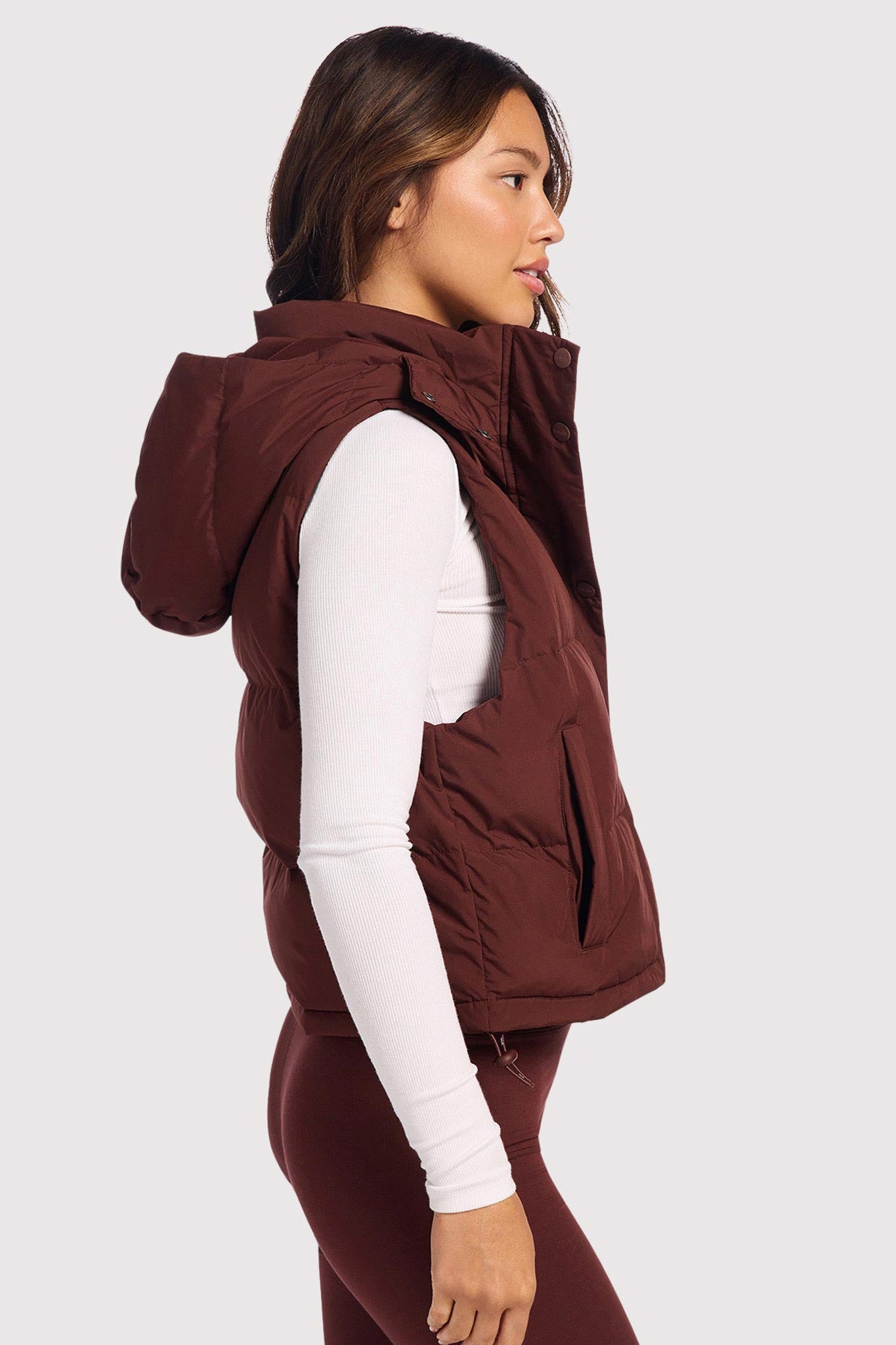 Peak Puffer Vest | Black Cherry