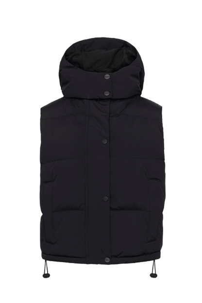 Peak Puffer Vest | Black