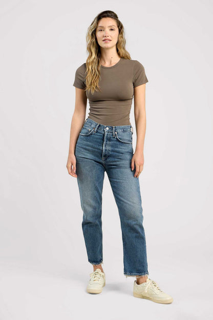 SwiftStretch Seamed Tee | Mocha