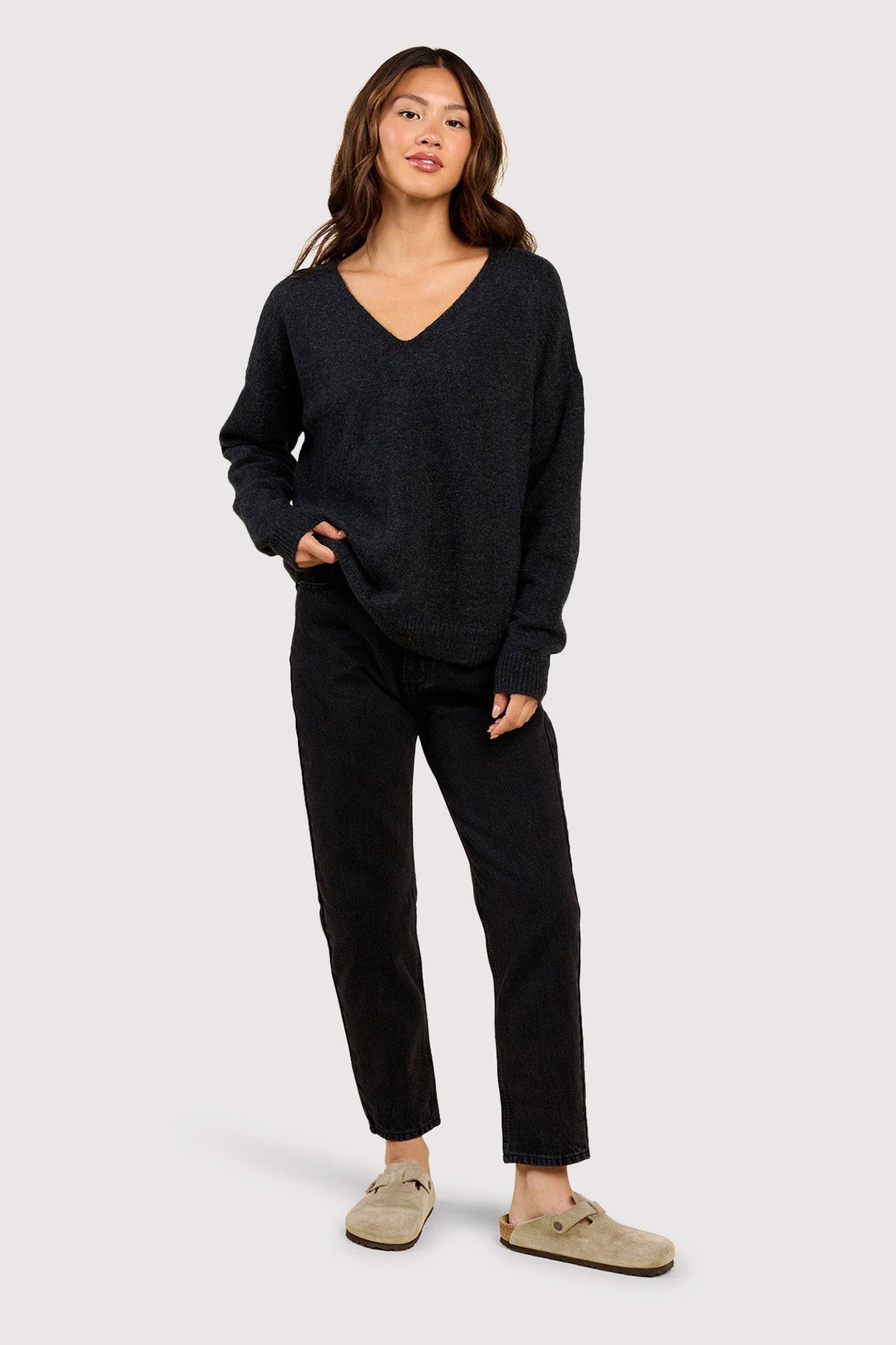 Cozy Knit V-Neck Sweater | Black