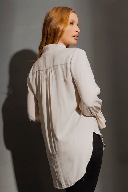 Bone Femme Blogger Shirt