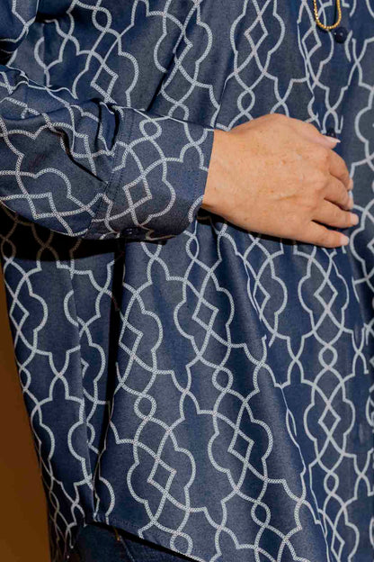 Chambray Embroidery Classic Shirt