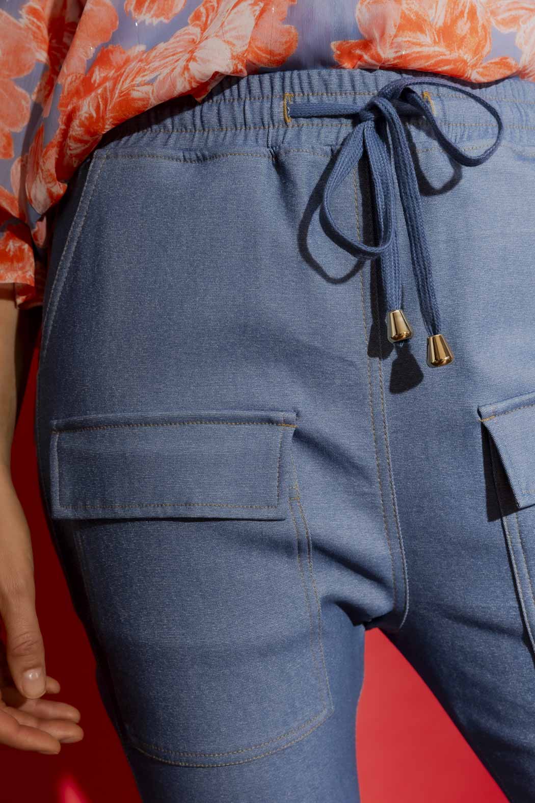 Chambray Drawstring Cargo Pant