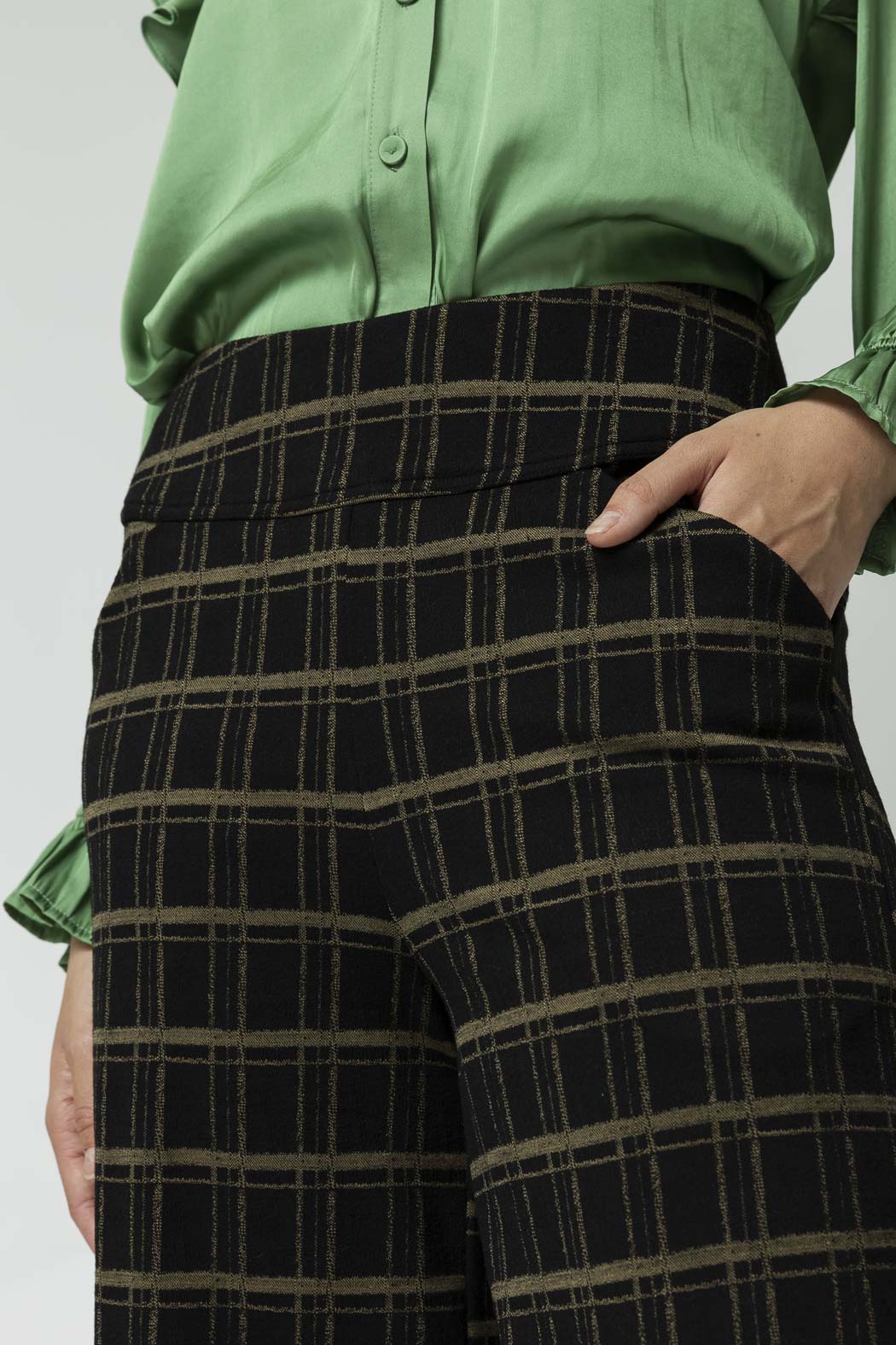 Black Khaki Jet Ponte Culotte