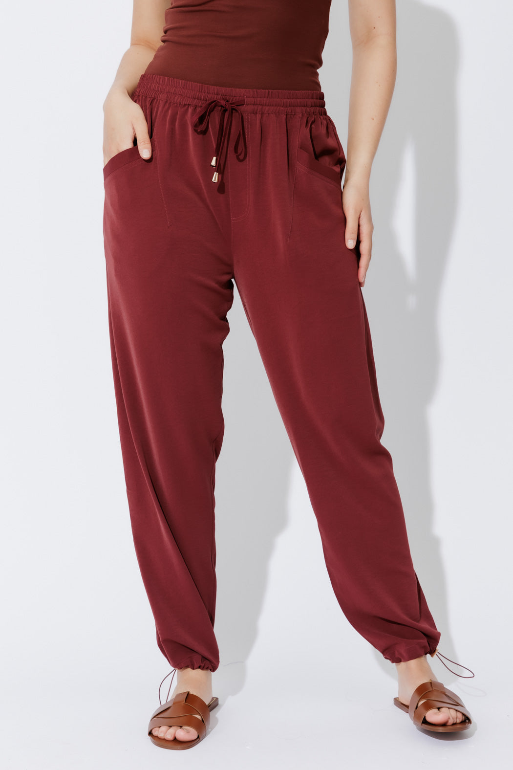 Brick Toggle Pant