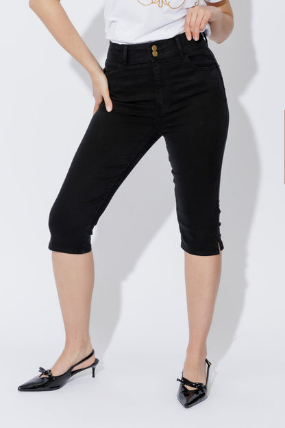 Black Denim Miracle Capri Jean