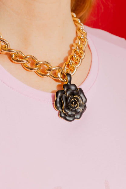 Black/Gold Rose Necklace Black/Gold O/S