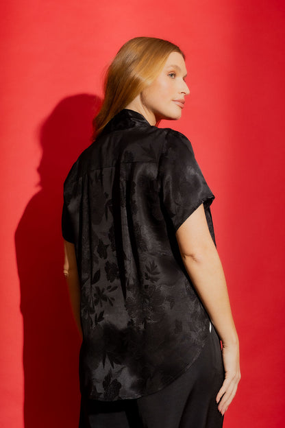 Black Tie Collar Blogger Cap Top
