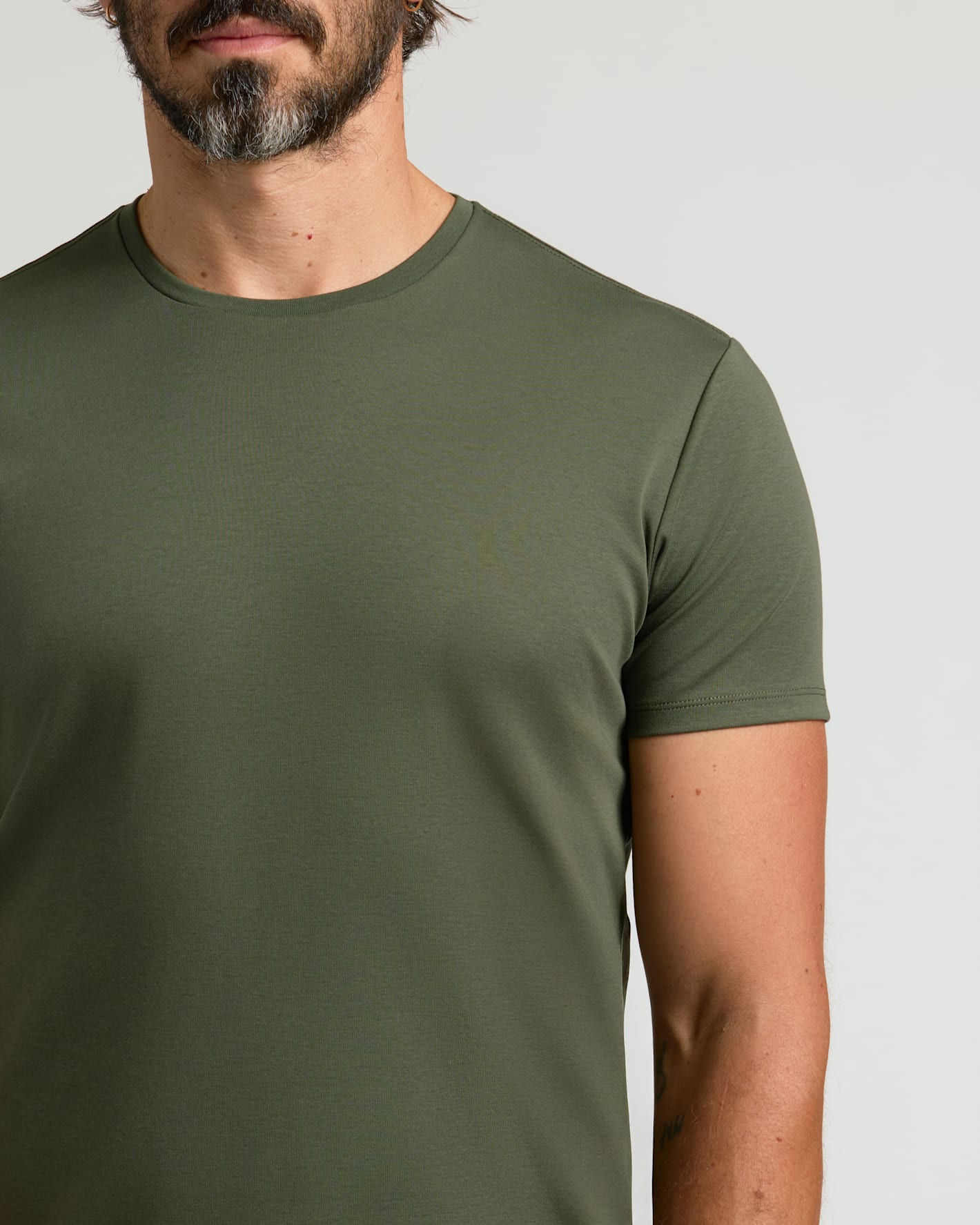 Grove Pima Cotton Blend Curved Hem Crew