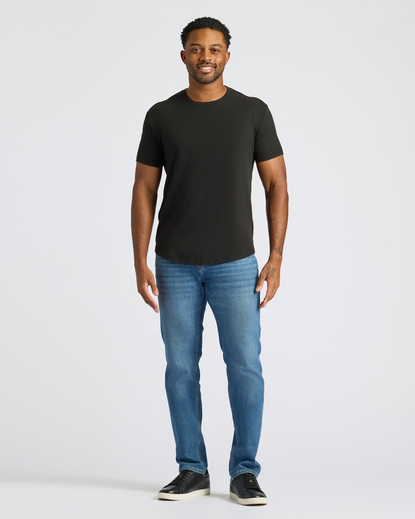 Black & White Curved Hem Classic Crew Neck 10-Pack