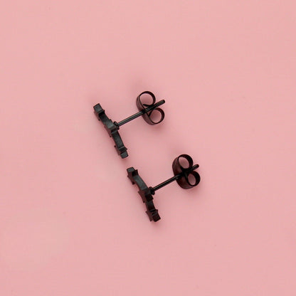 Triple Curved Star Stud Earrings (Black)