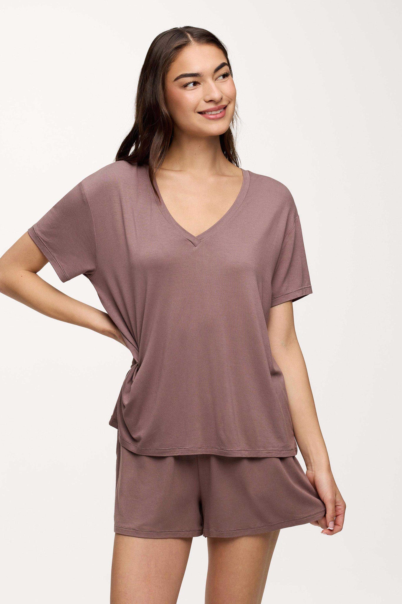 V-Neck Pajama Tee | Cocoa