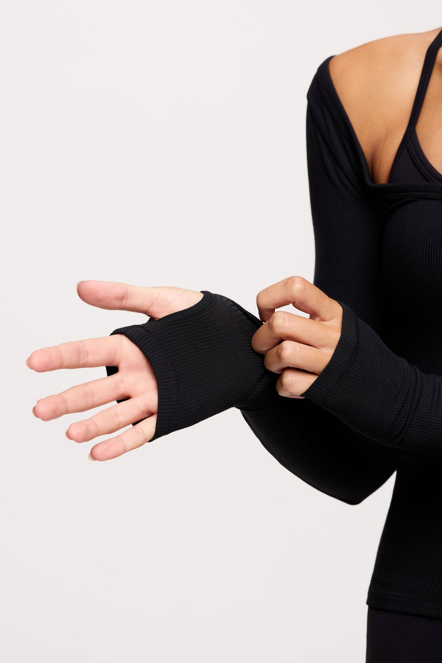 Sporty Rib Portrait Long Sleeve Top | Black