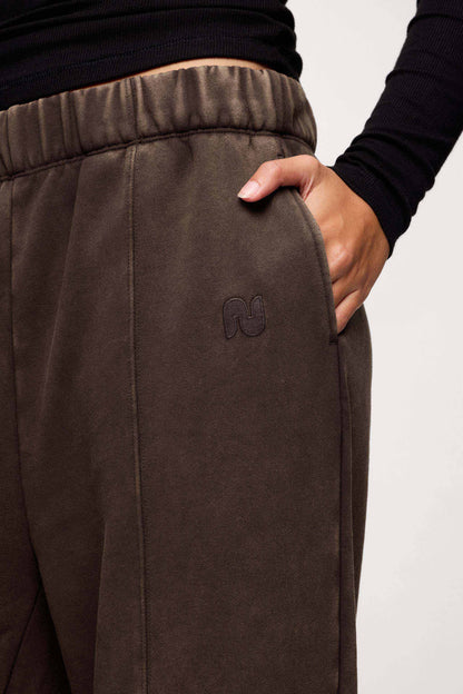 Vintage Washed Seamed Jogger | Espresso