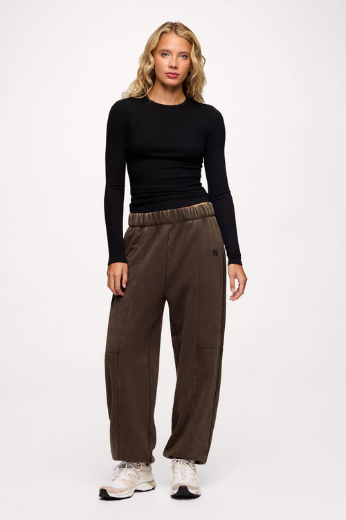 Vintage Washed Seamed Jogger | Espresso