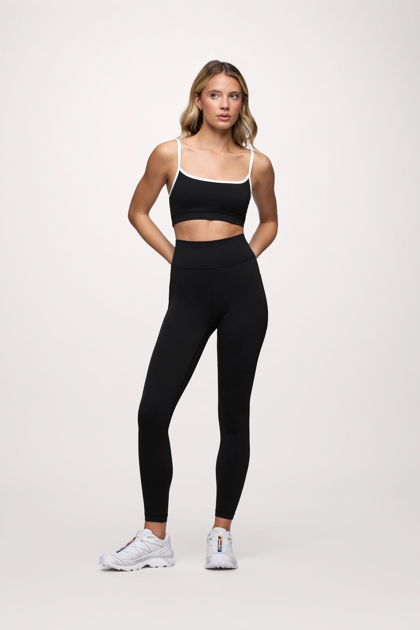 Motion Legging with Pocket | Black