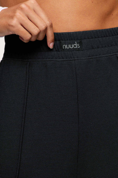Performance Waffle Wide Leg Pant | Black